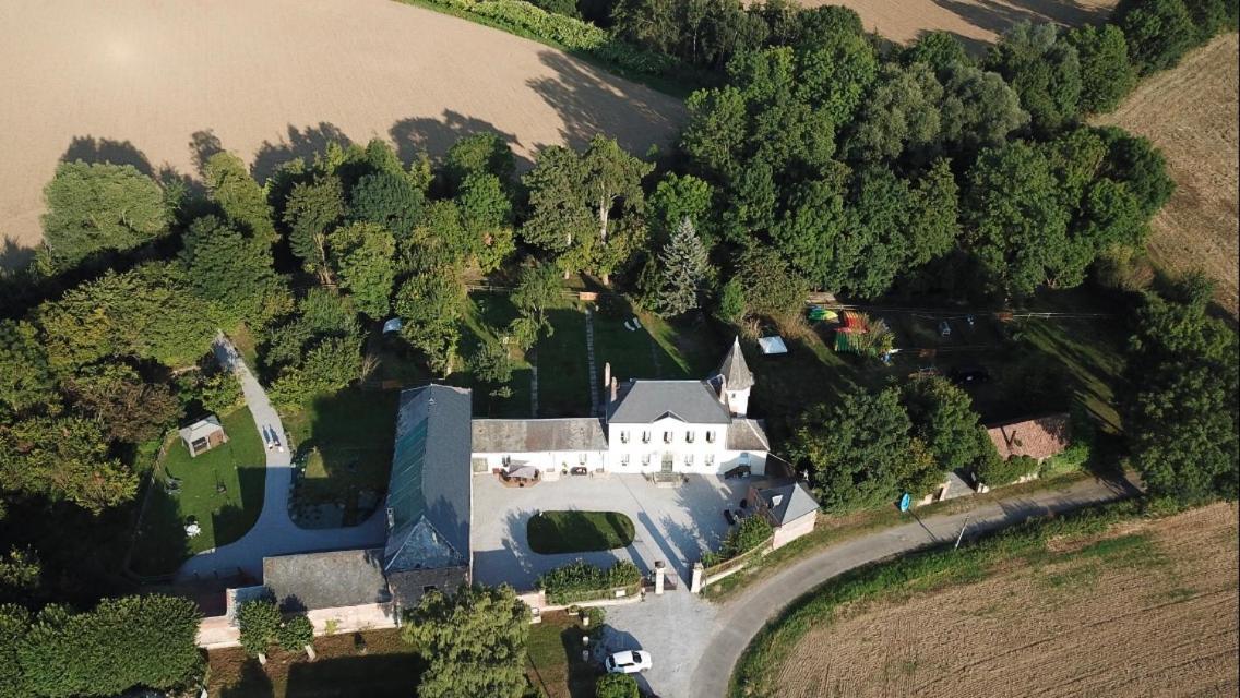 Au Domaine Du Predieu Vila Crécy-sur-Serre Exterior foto